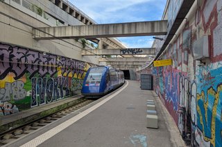 PXL_20250528_170858382